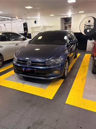 VOLKSWAGEN POLO 1.0 200 TSI COMFORTLINE AUTOMÁTICO